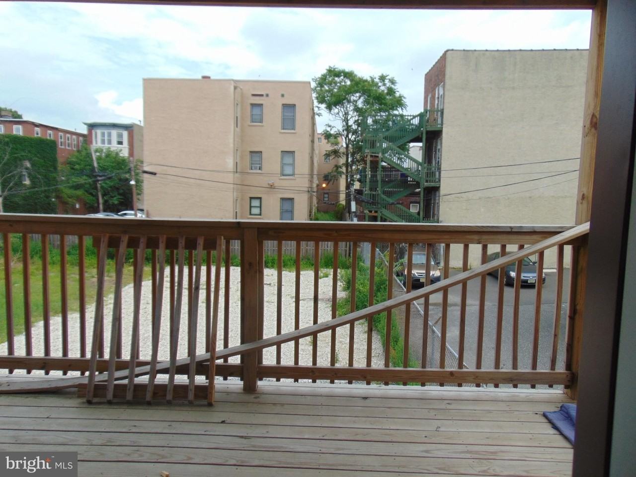 219 Market St - Photo 2 of 42