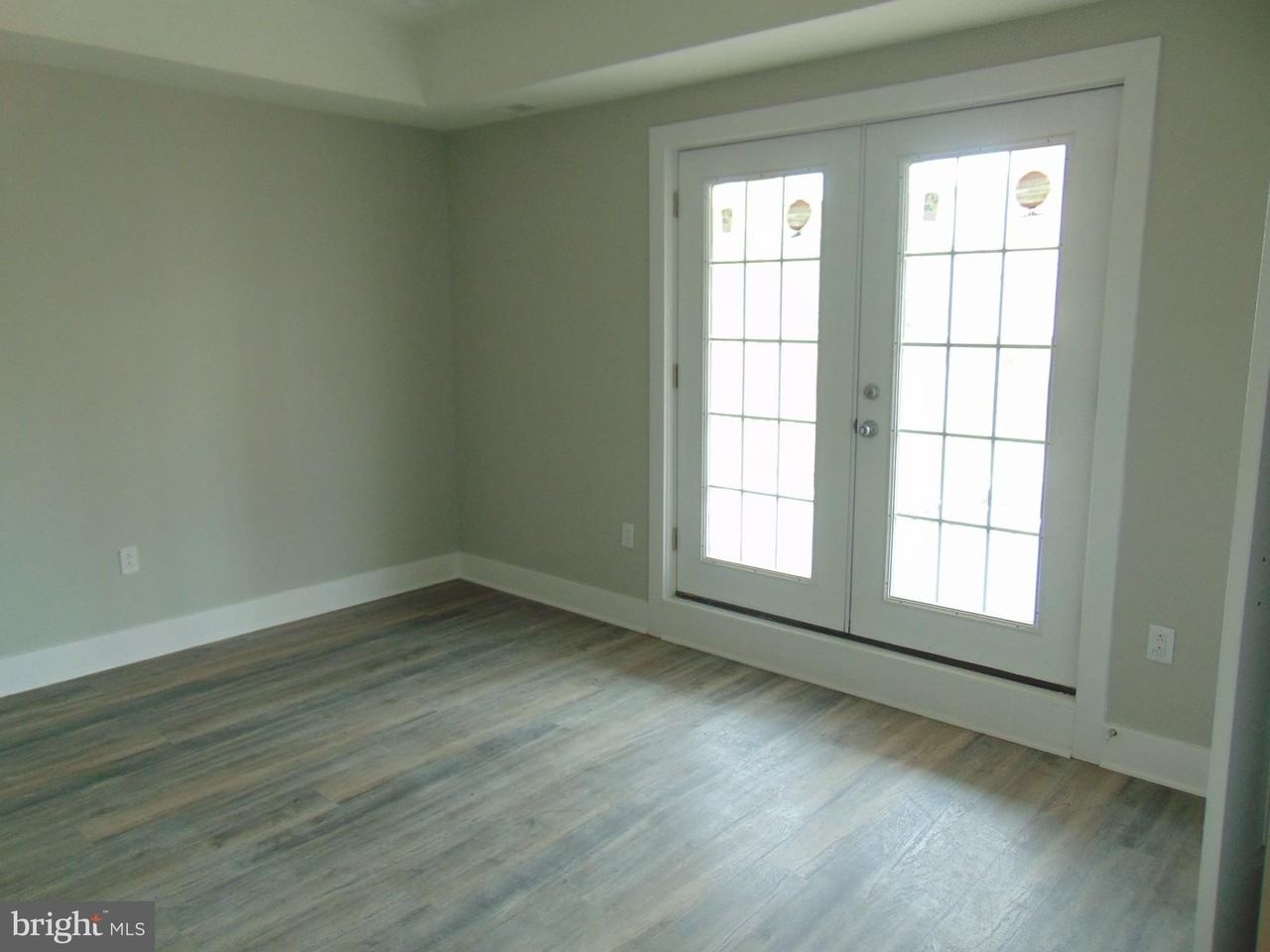 219 Market St - Photo 3 of 42