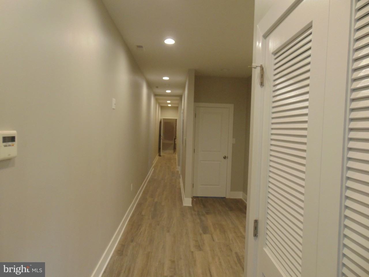219 Market St - Photo 4 of 42