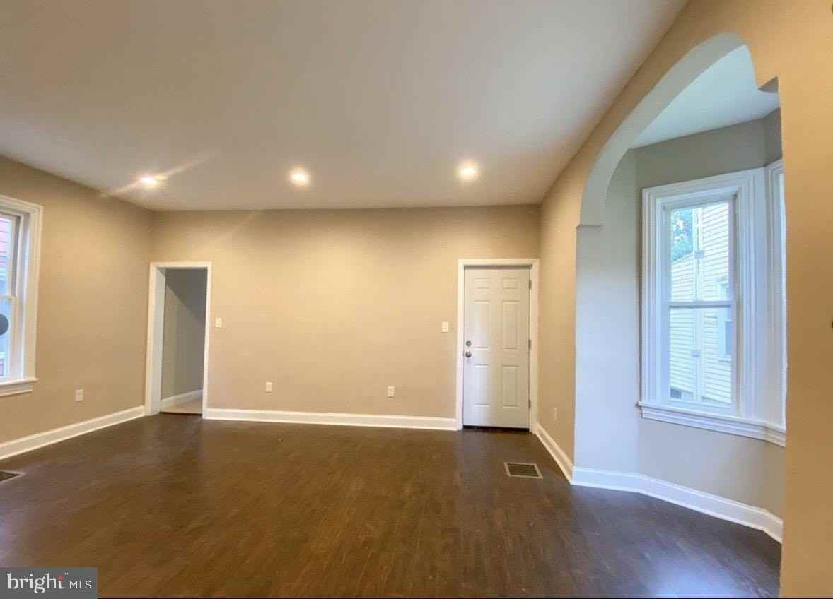 40 High St #1 - Photo 4 of 19