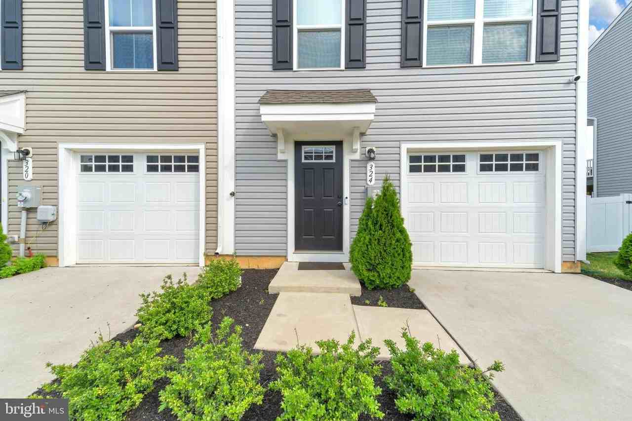 324 Comfort Rd - Photo 3 of 30