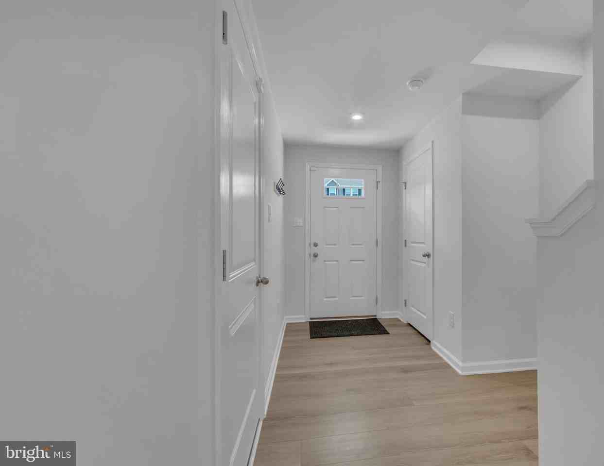324 Comfort Rd - Photo 4 of 30