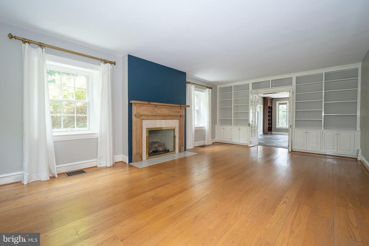 101 E Brookhaven Rd - Photo 7 of 50