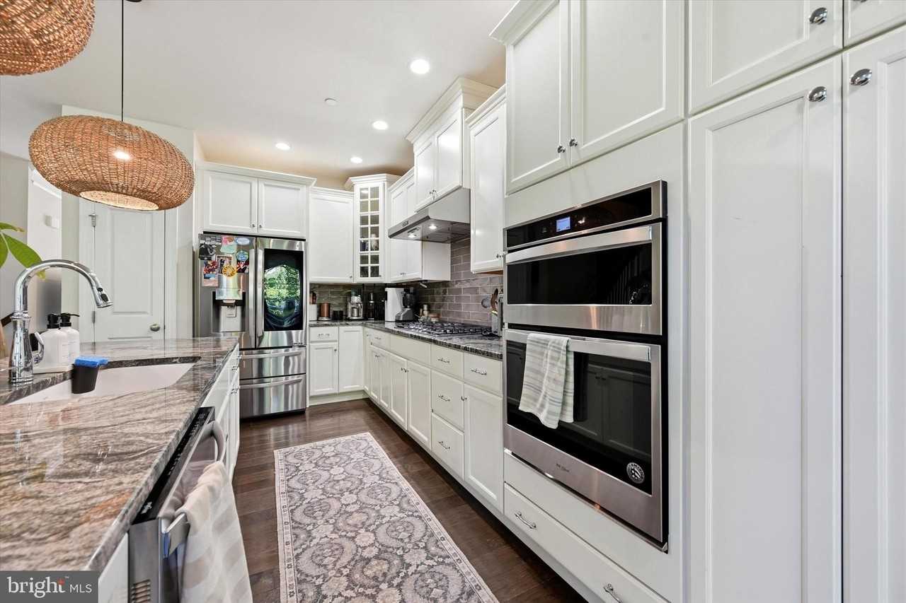 211 Corvus Cir #128 - Photo 5 of 28