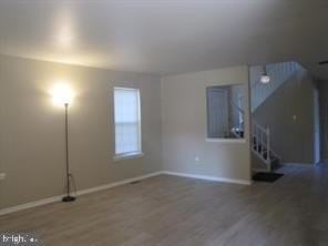 303 Somerset Ct - Photo 5 of 13