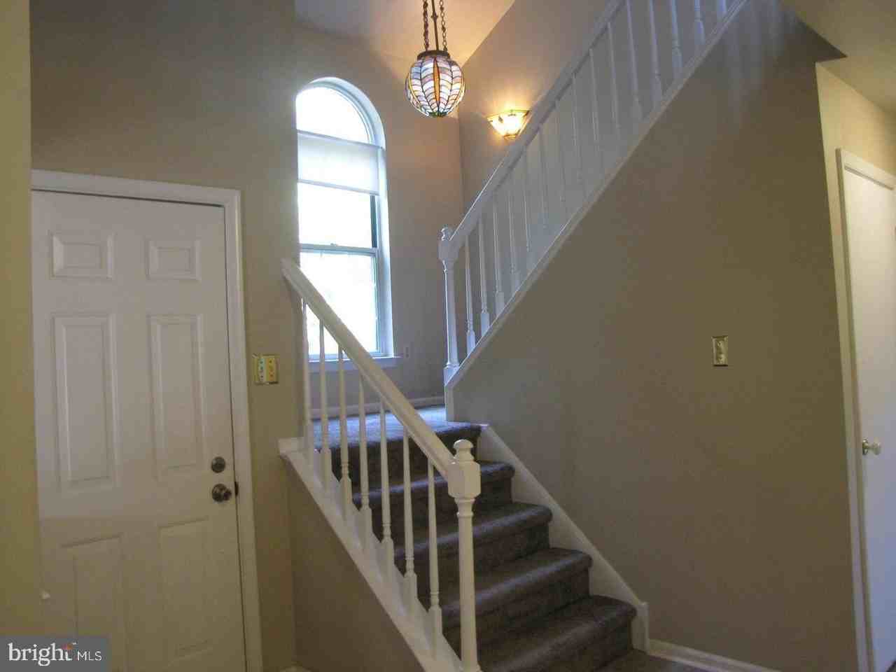 303 Somerset Ct - Photo 6 of 13