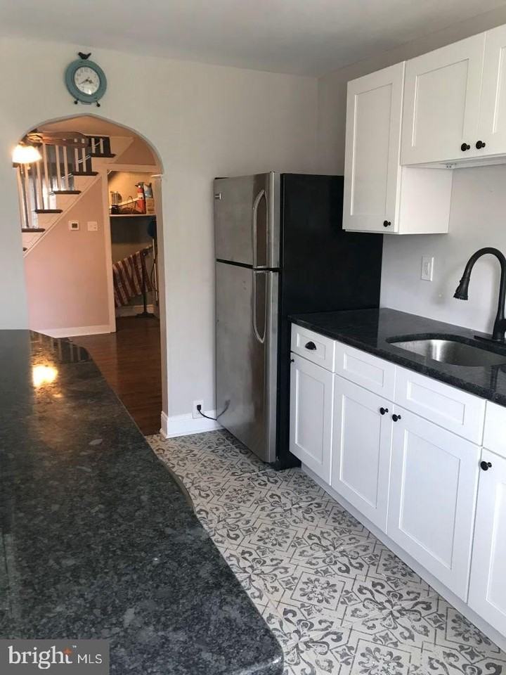 443 Ripka St - Photo 2 of 5