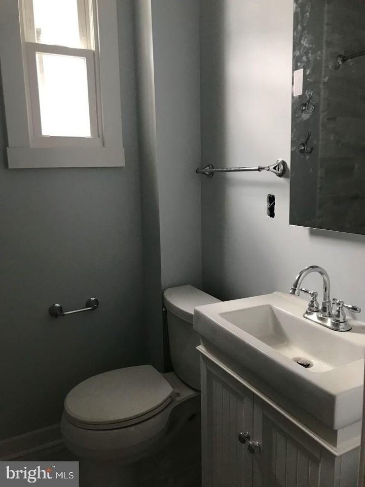 443 Ripka St - Photo 4 of 5