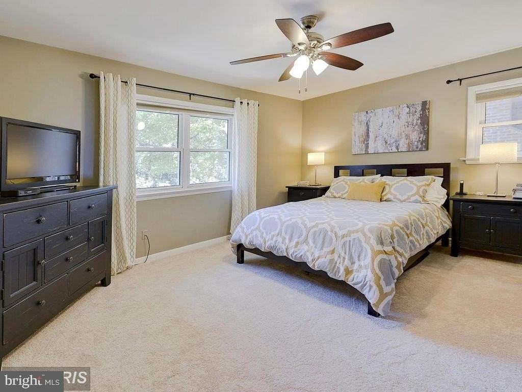 4306 8th St S - Photo 7 of 18