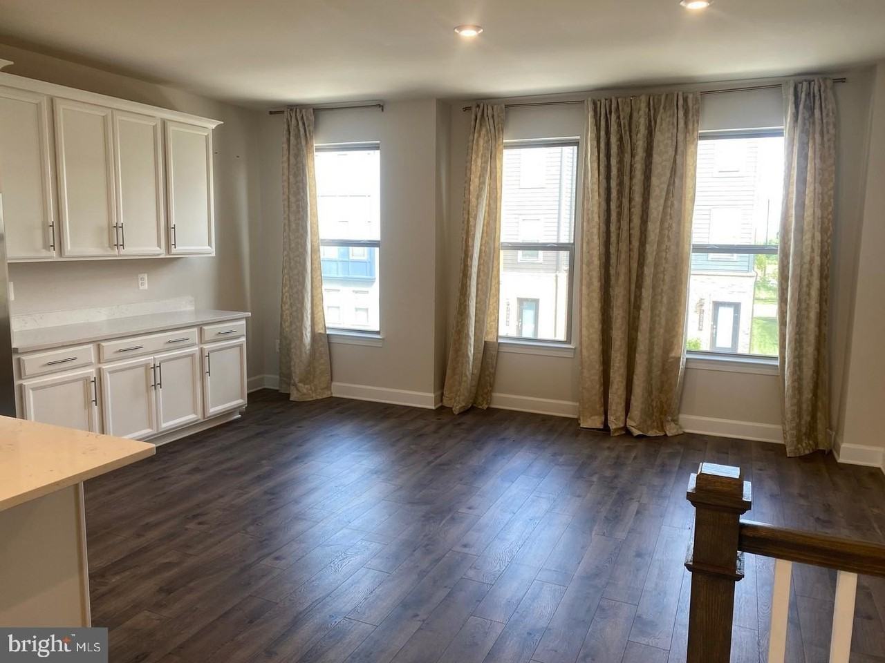 10587 Ratcliffe Trl - Photo 5 of 19