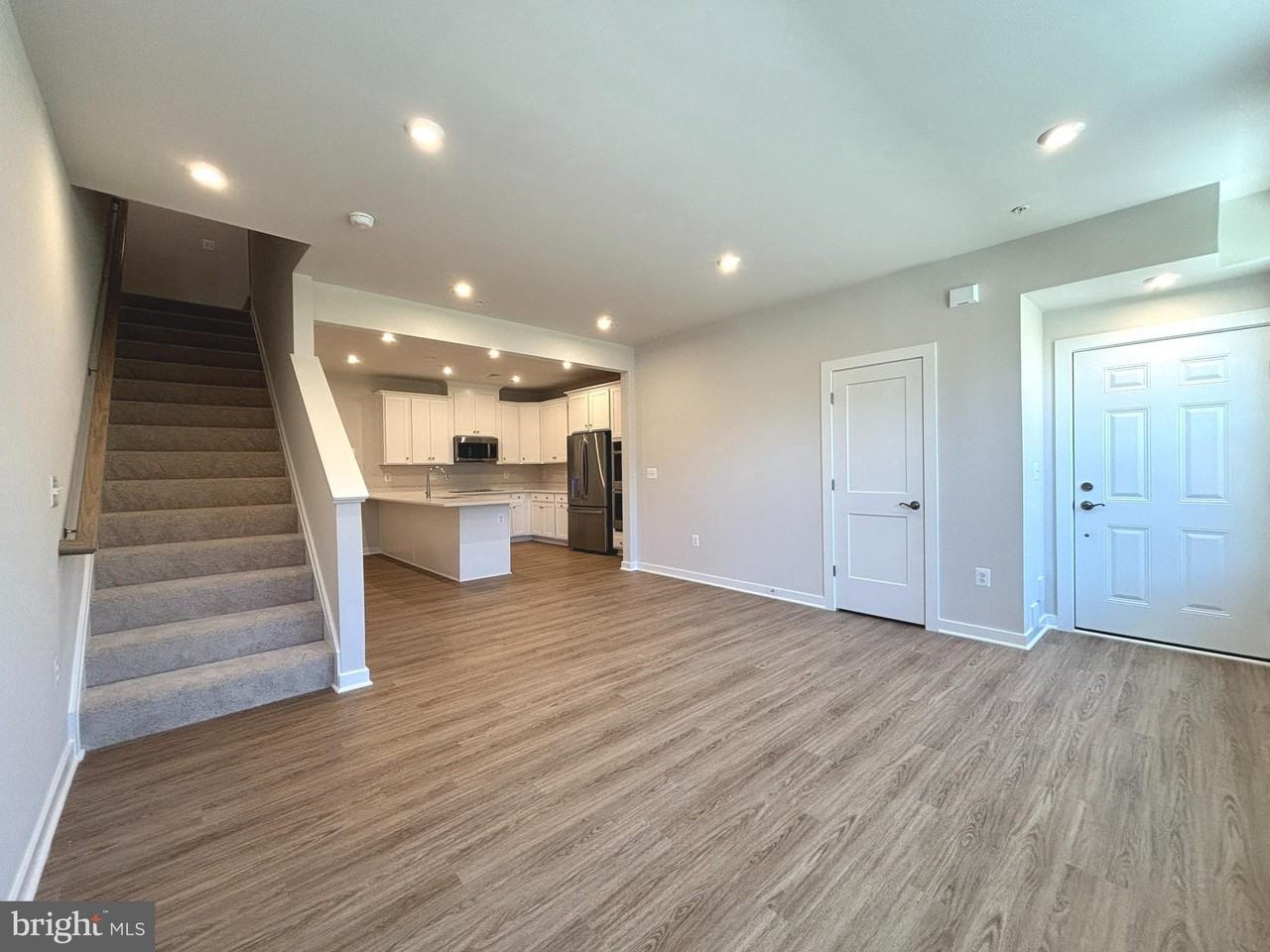 1104 Dabney Dr #A - Photo 7 of 27