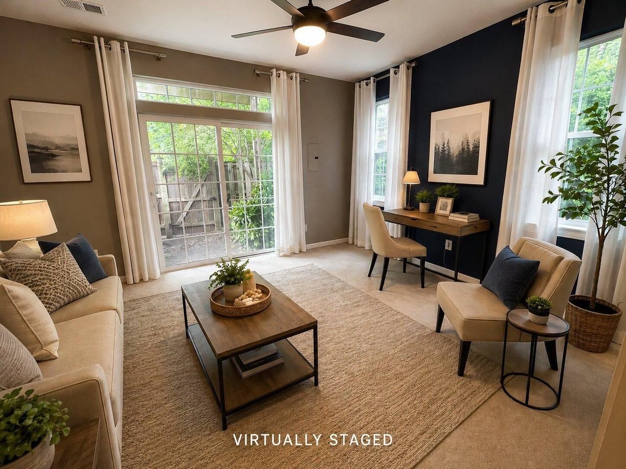 8195 Falls Grove Dr - Photo 3 of 22