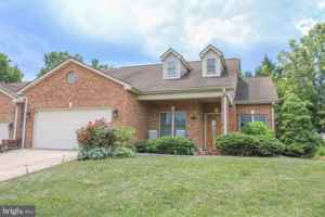 featured image of 227 Donna Dr