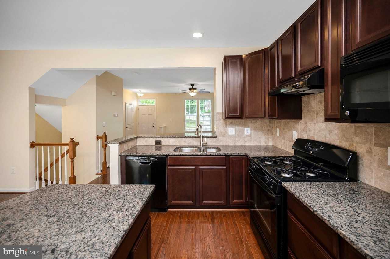 4604 Alliance Way - Photo 4 of 23