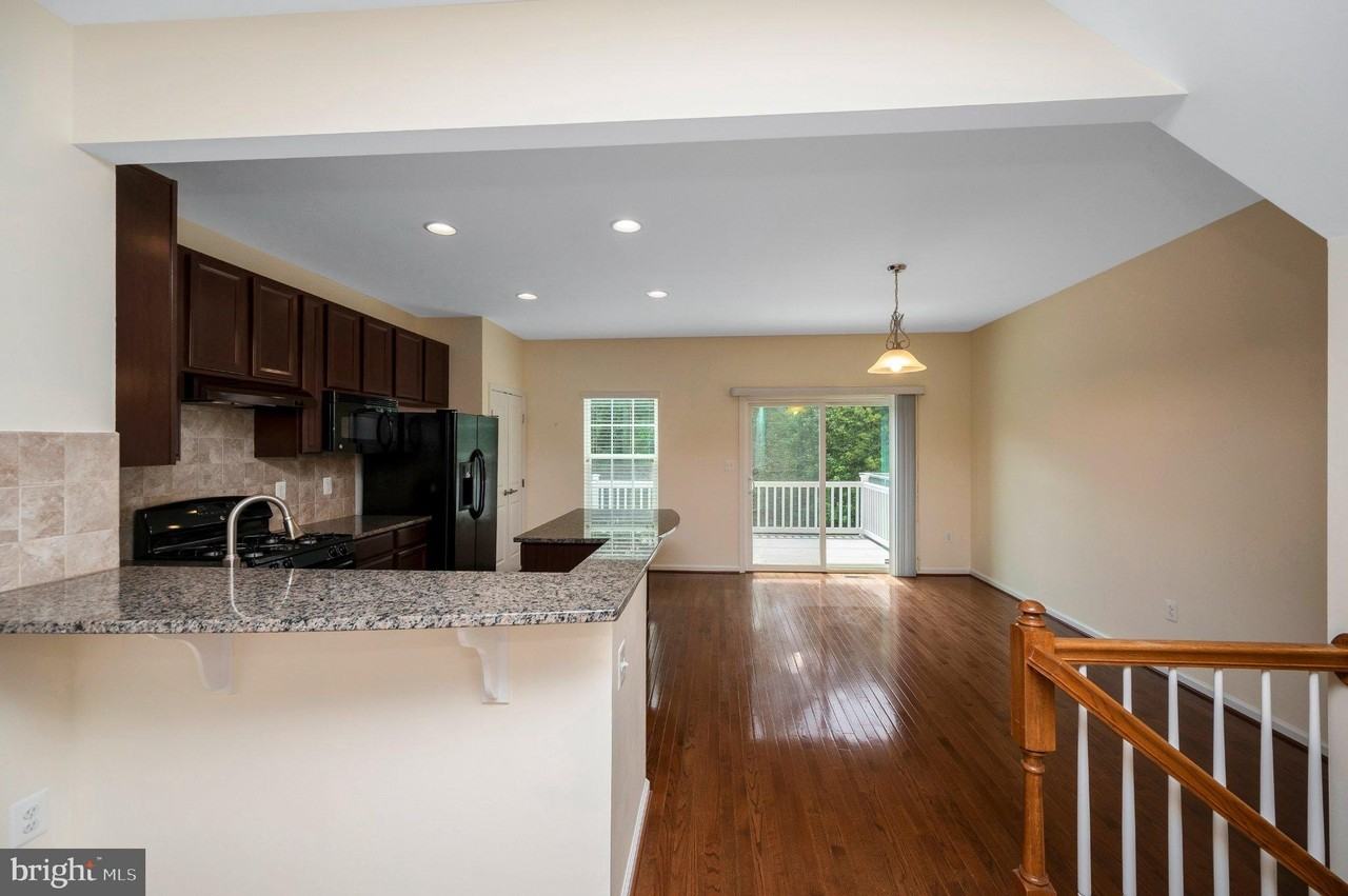 4604 Alliance Way - Photo 5 of 23