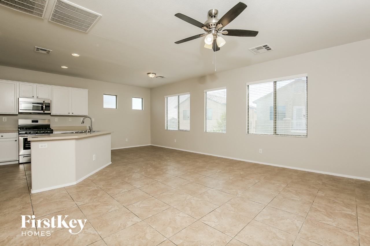 7637 Montefrio Ave - Photo 2 of 15