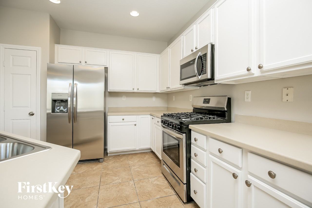 7637 Montefrio Ave - Photo 7 of 15