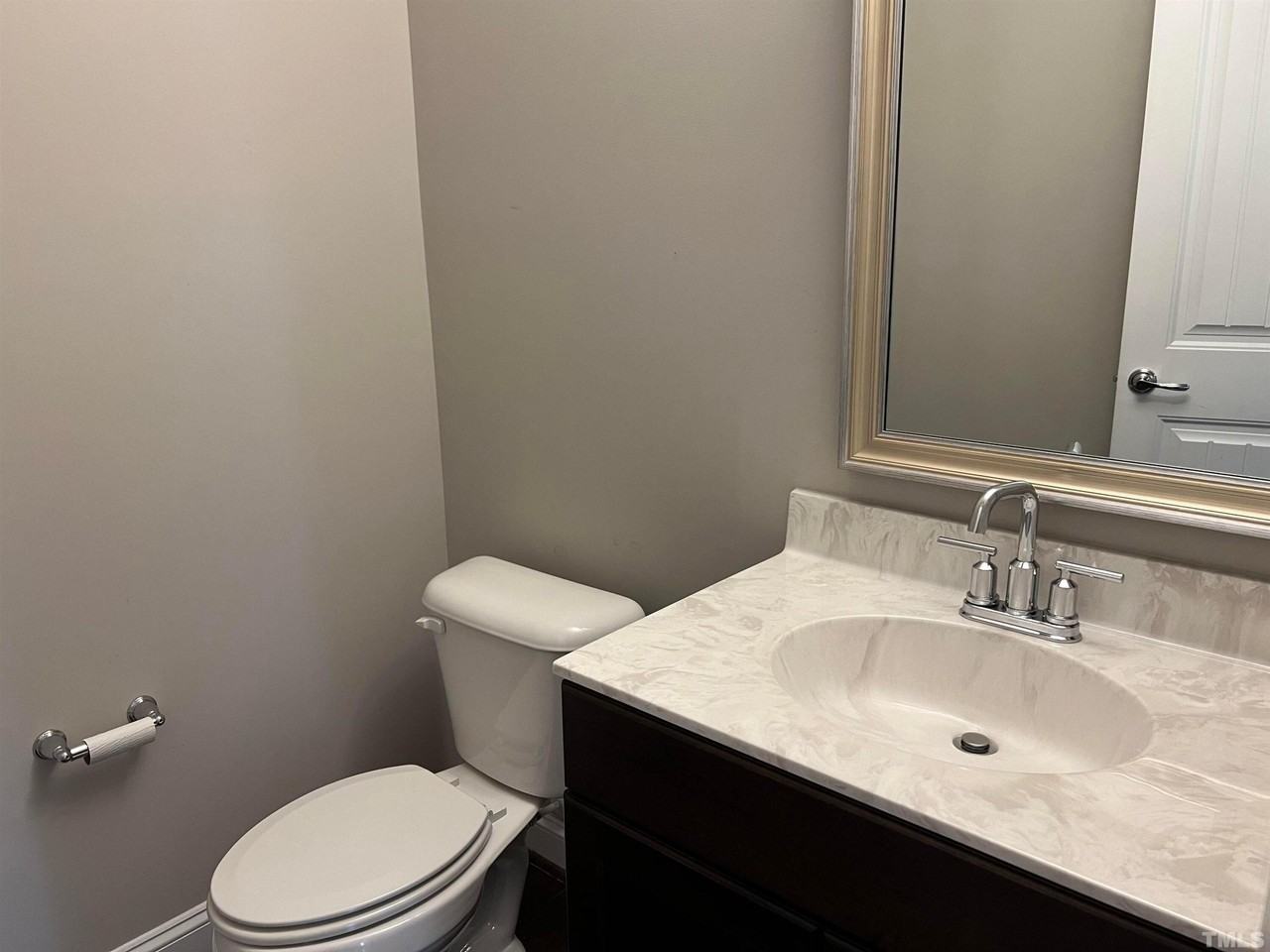 555 Mariah Towns Way - Photo 6 of 17