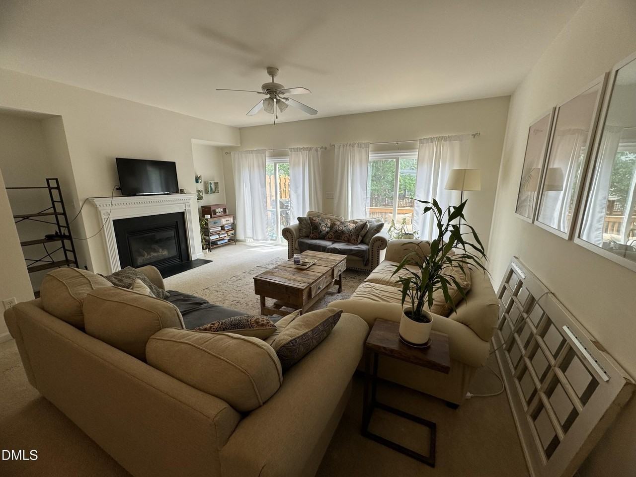 423 Madison Ave - Photo 3 of 6