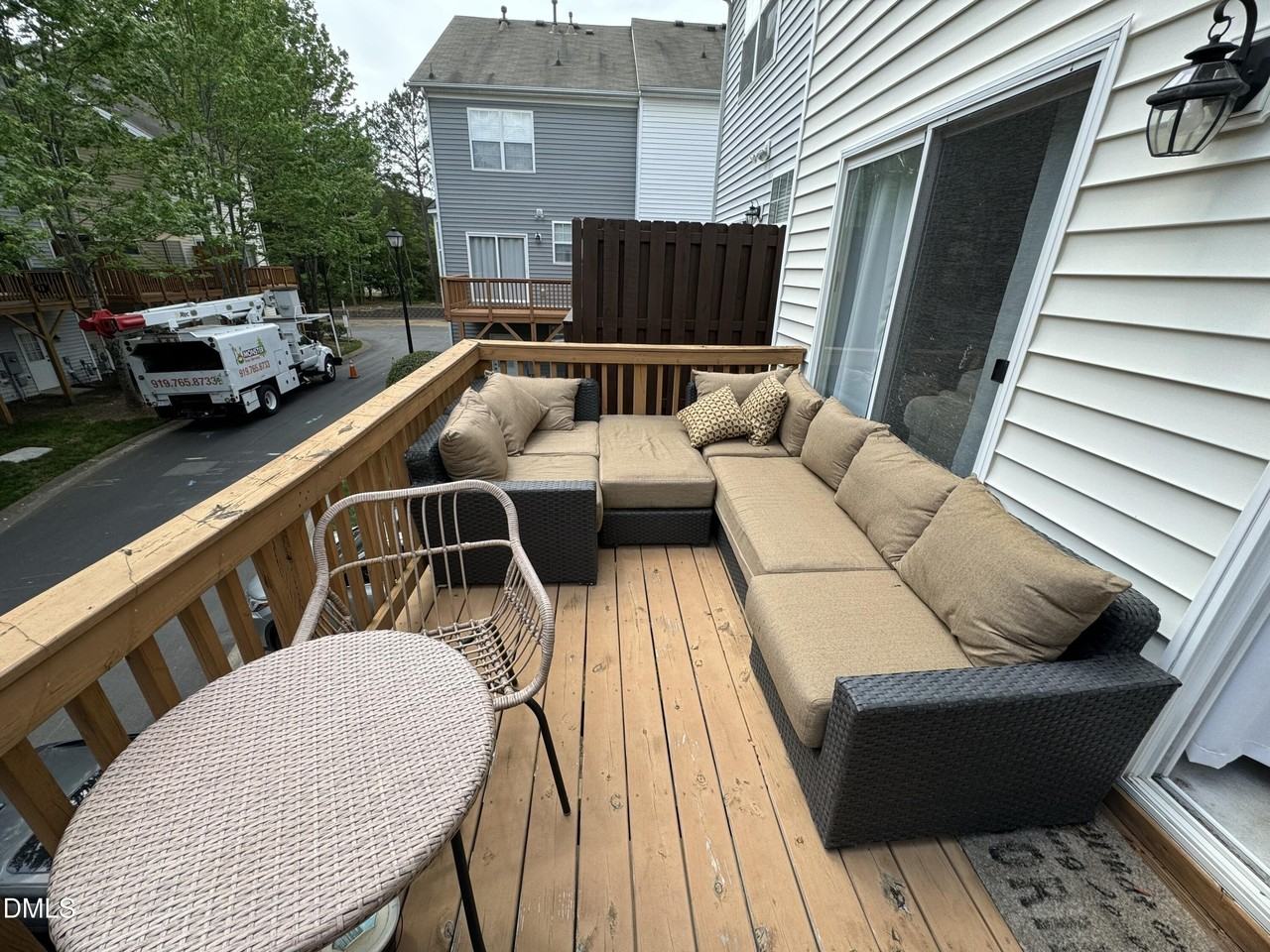 423 Madison Ave - Photo 5 of 6