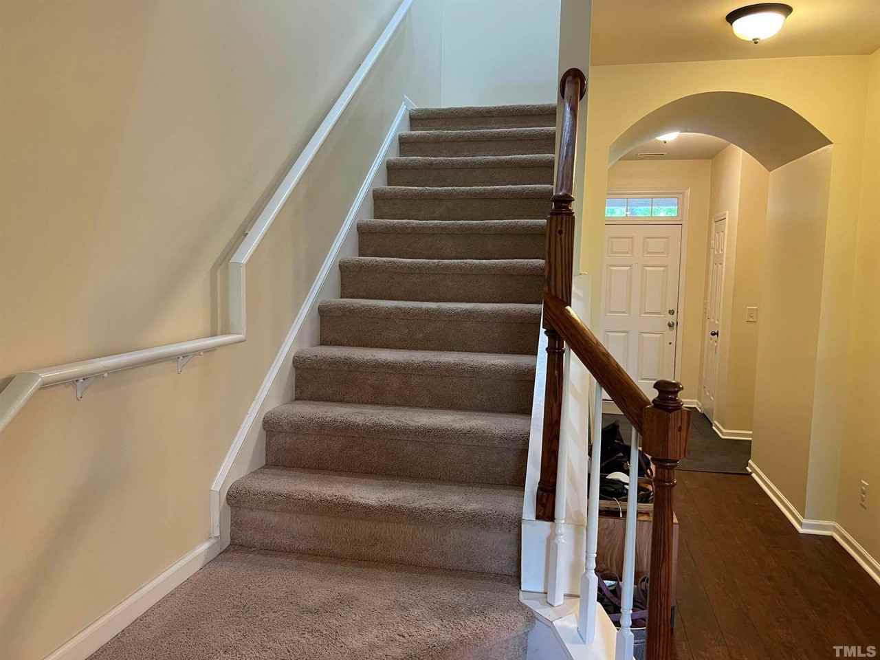 124 Longchamp Ln - Photo 6 of 13