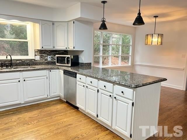 2112 N Hills Dr - Photo 6 of 31
