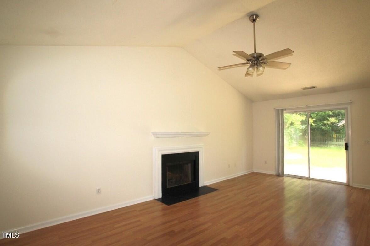 5219 Eagles Landing Dr - Photo 2 of 15