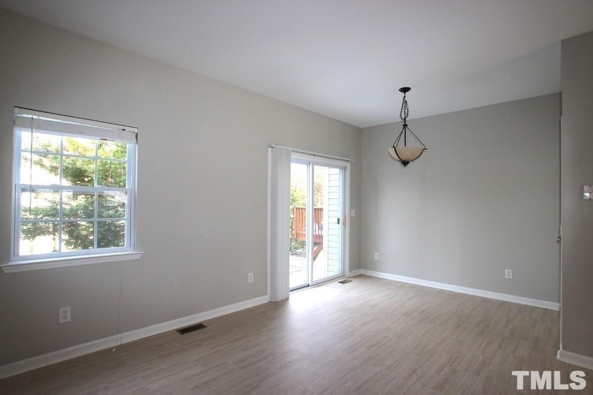 2840 Barrymore St #103 - Photo 5 of 16