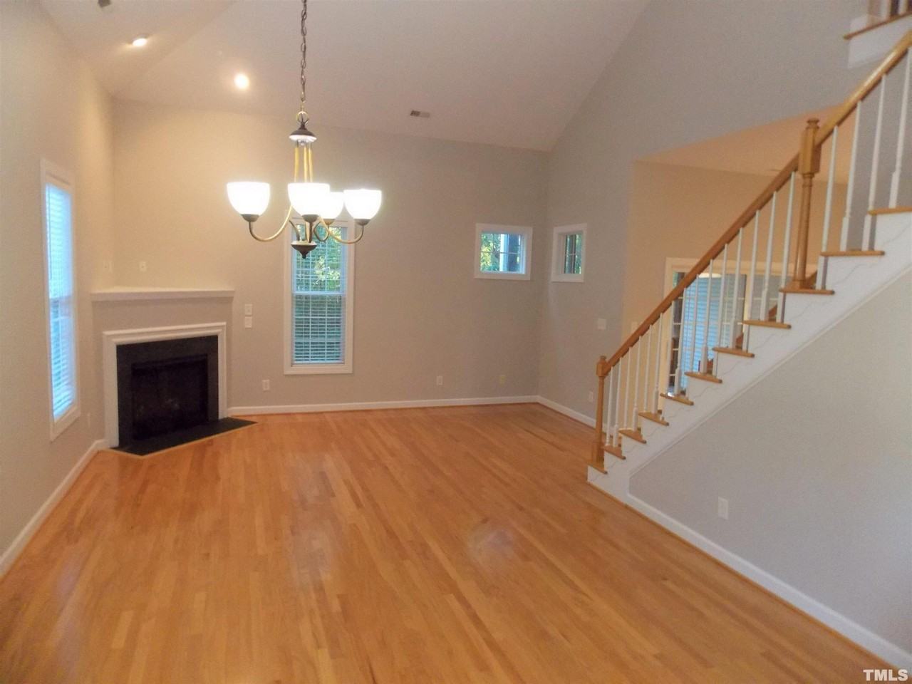 4650 Pooh Corner Dr - Photo 5 of 21