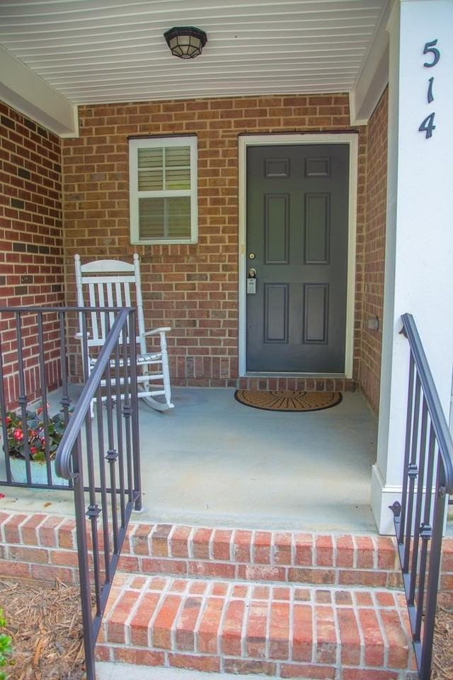 514 Sawcut Ln - Photo 3 of 22