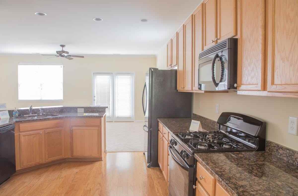 514 Sawcut Ln - Photo 7 of 22
