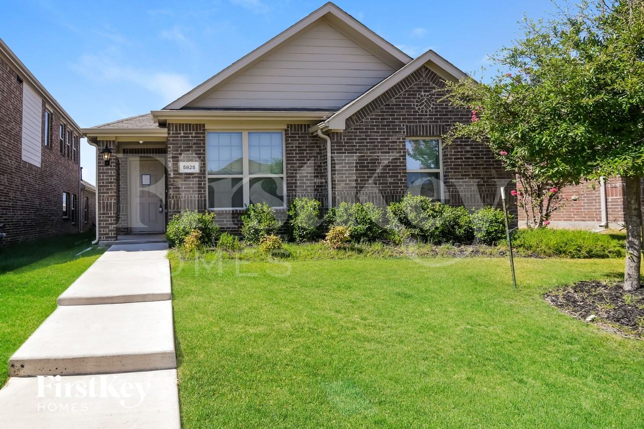 5825 Dew Plant Way