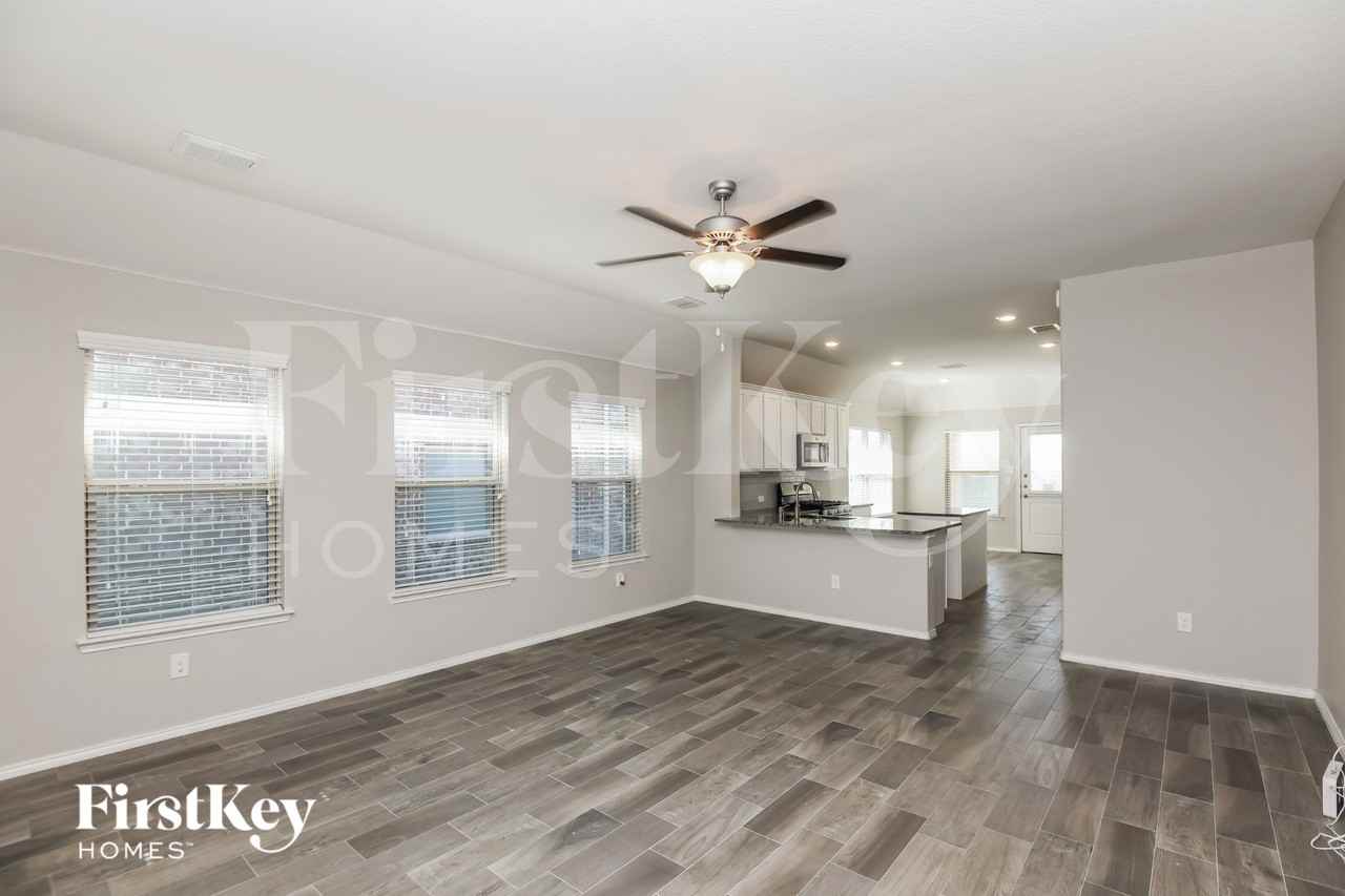 5825 Dew Plant Way - Photo 2 of 16