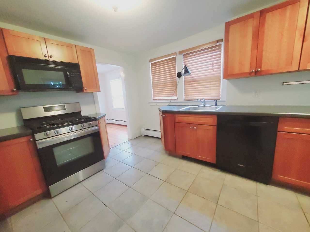 61 Palmer St - Photo 2 of 8