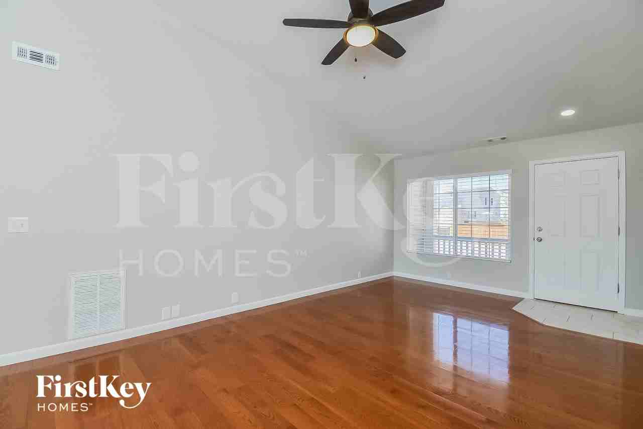 5918 Vallecito Dr - Photo 7 of 15