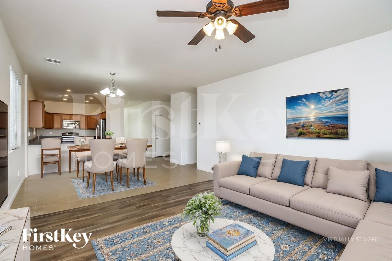 5044 E Iolite St - Photo 4 of 18