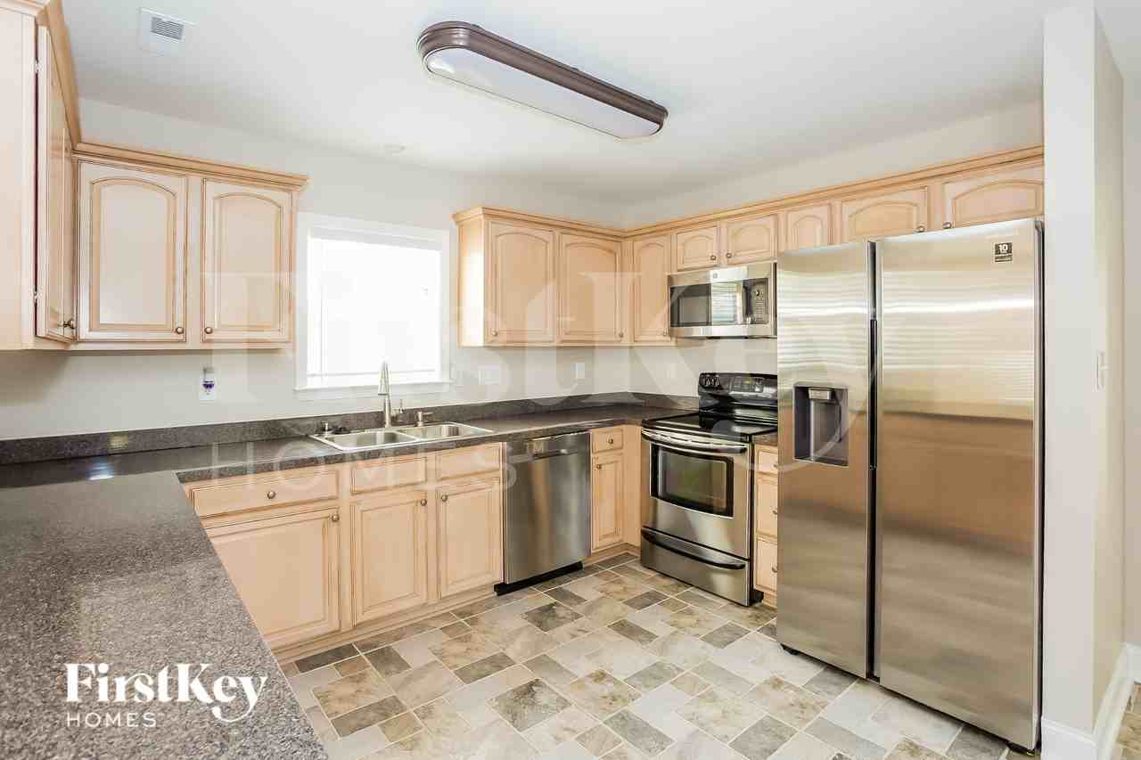 3277 Westridge Ln Sw - Photo 6 of 15