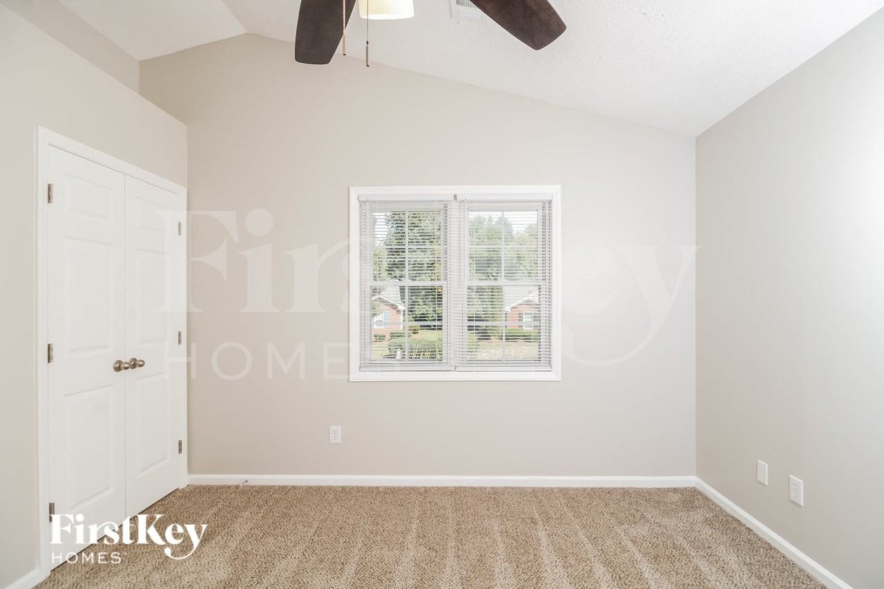 4 Brandywine Cir - Photo 5 of 15