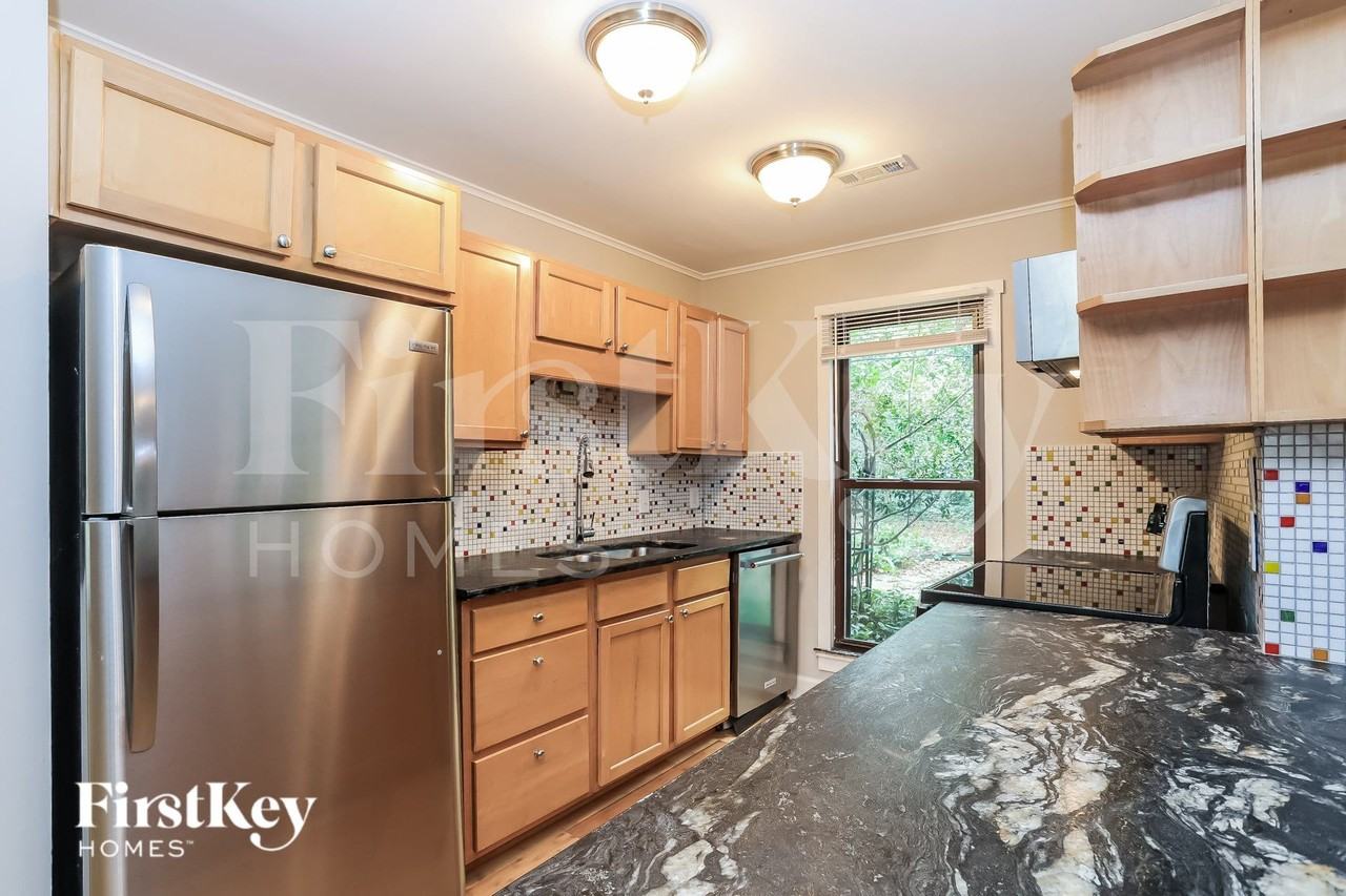 104 Solway Ct - Photo 7 of 15