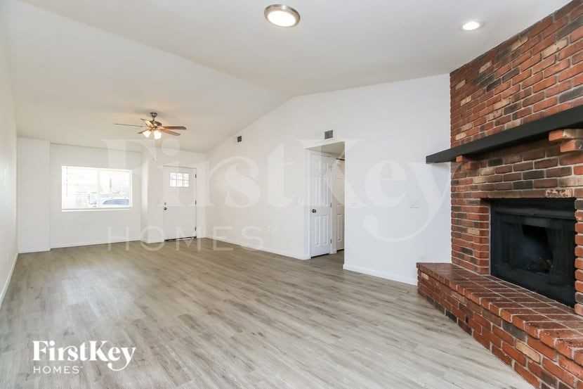 9321 E Dallas St - Photo 2 of 16