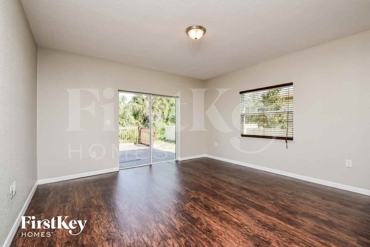3379 Toluca Ter - Photo 5 of 19