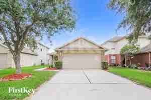 featured image of 916 Willaby St