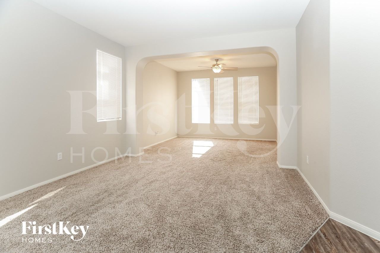 8049 Rock Port Cir - Photo 2 of 17