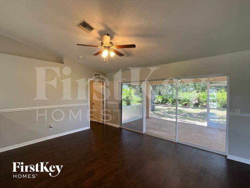 6006 Dora Ave N - Photo 2 of 11