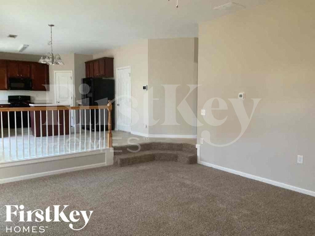 55 Chesapeake Chase - Photo 3 of 30