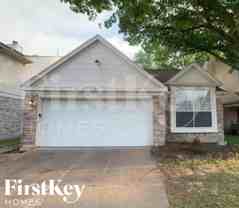 18614 Seaton Dr - Photo 1 of 1