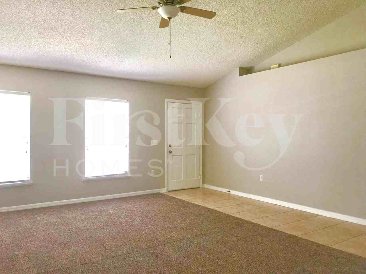 12426 Glenn Hollow Dr - Photo 5 of 36