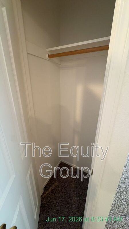 1827 E Cambridge Ct - Photo 7 of 19