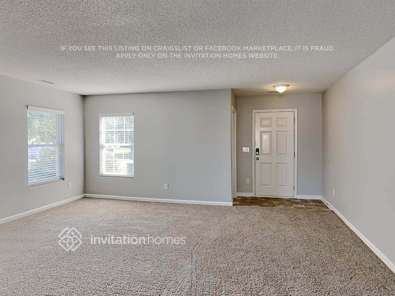 1136 Tellis Dr - Photo 4 of 18