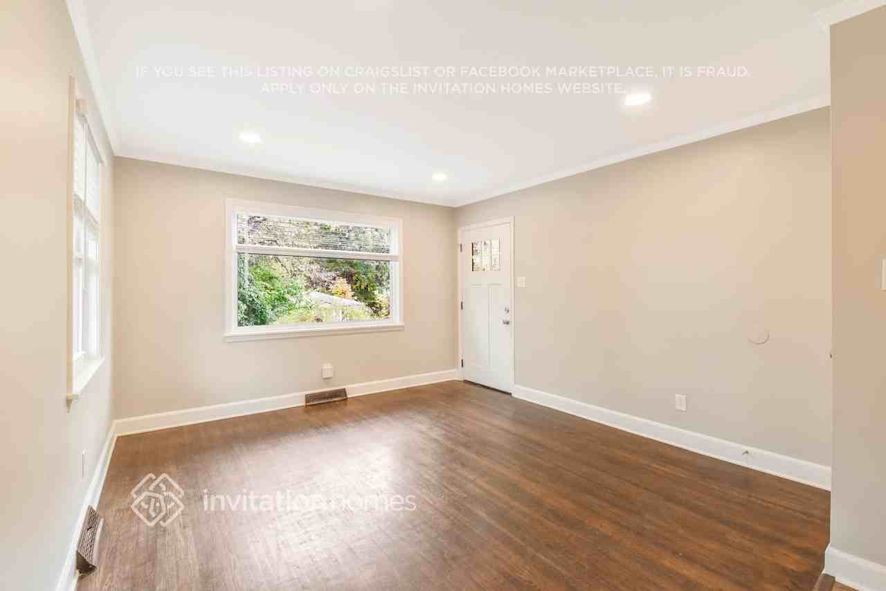 2125 Jennings St - Photo 4 of 25